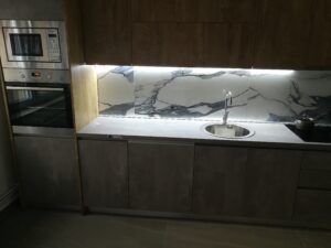 ugranja led rasvjete u kuhinju